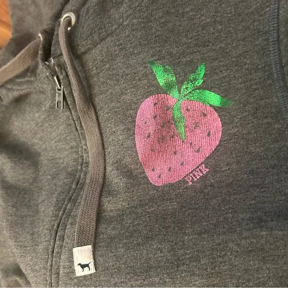 🍓🍓Adorable Y2K Victoria’s Secret Pink Strawberry set Hoodie sweat pants - Picture 6 of 16